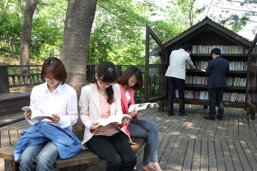 2.가정에서 잠자는 숨은 도서 모으기 전개